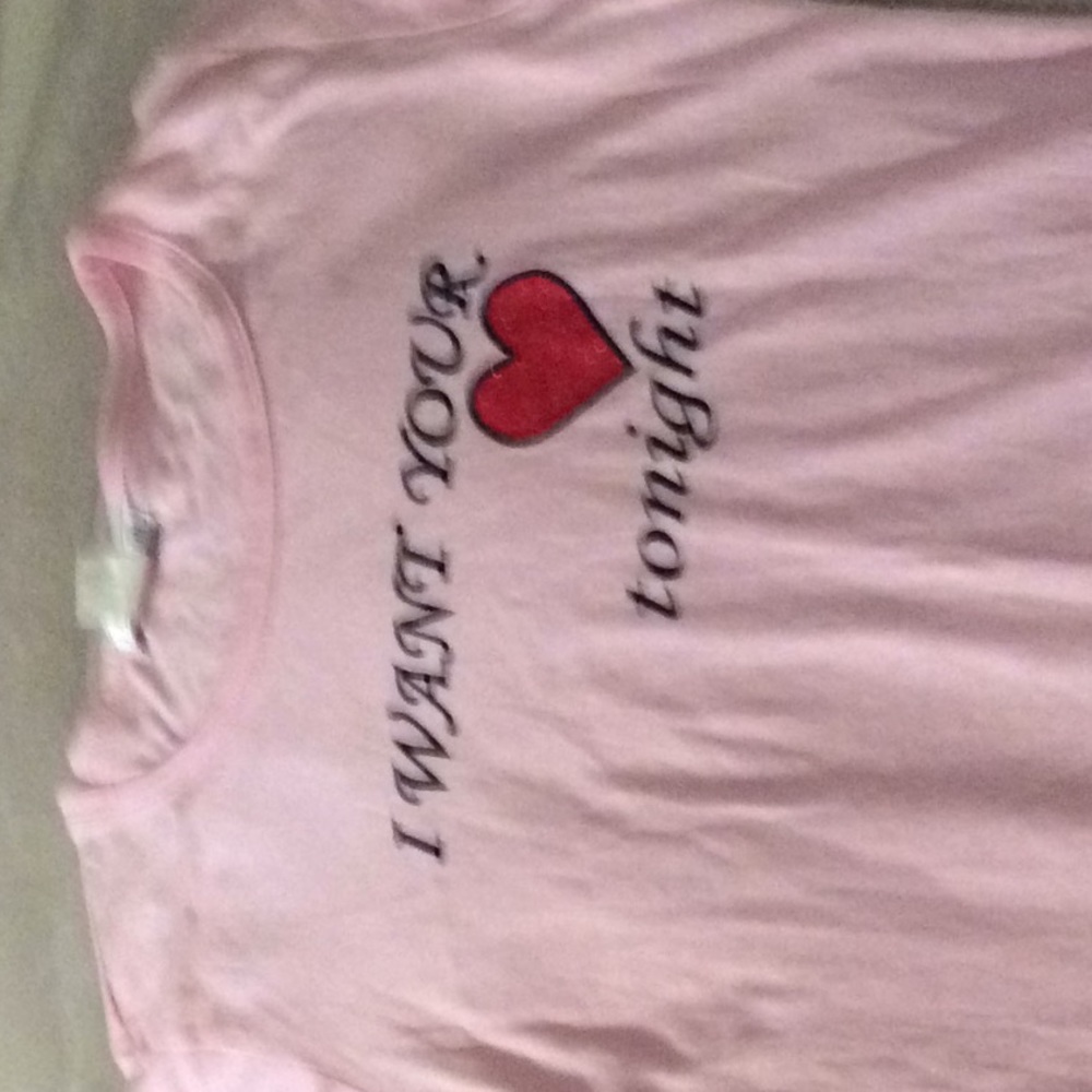 Sleep shirt never worn